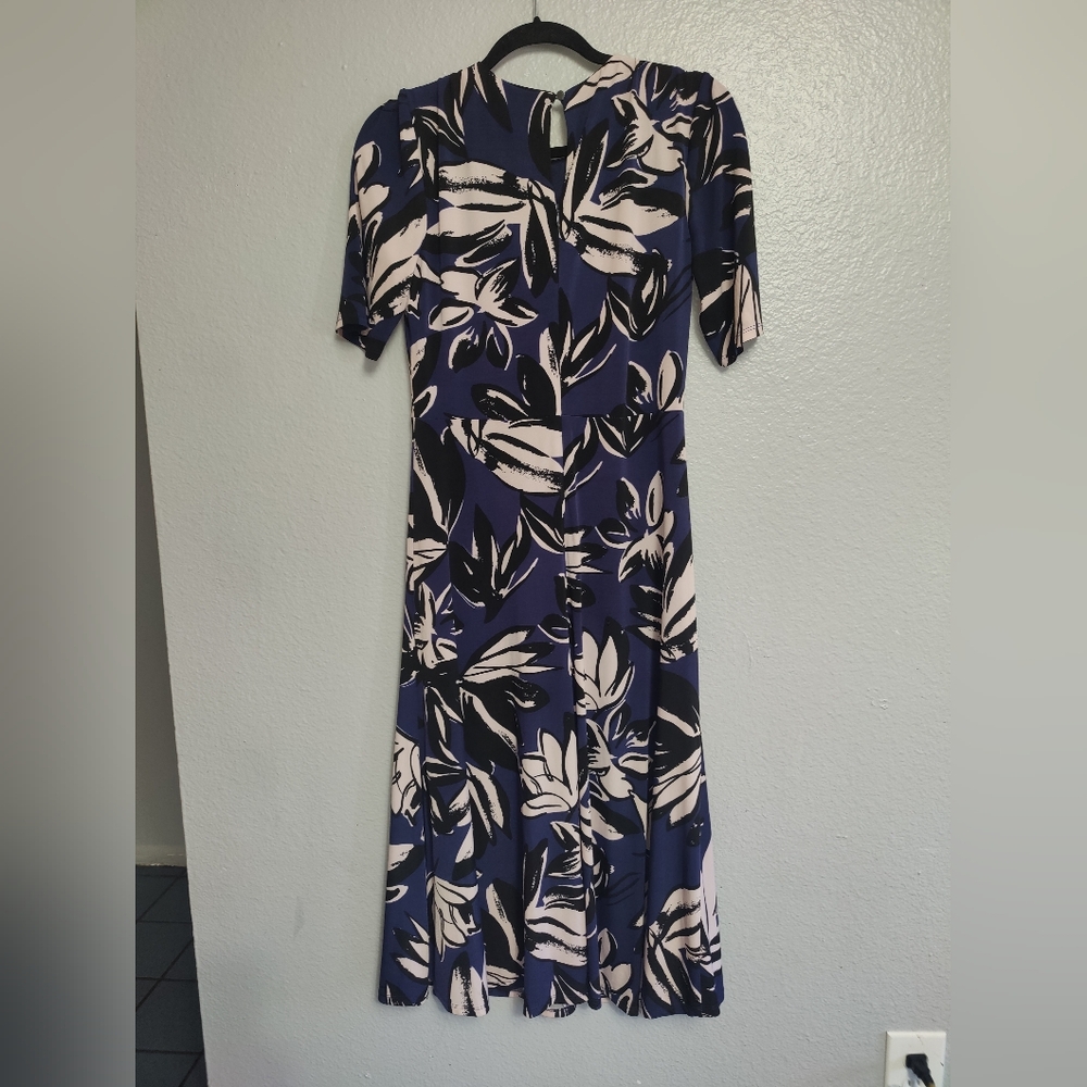 Vince Camuto women's Printed Ity Midi Dress w/Front Draping size 8 - Picture 5 of 12